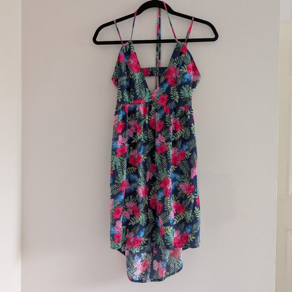 3/$30 Tropical floral sundress - Picture 1 of 8